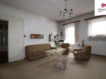 Prodej bytu 2+1, Nejdek, náměstí Karla IV., 74 m2