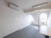 Pronájem kanceláře, Praha - Žižkov, Domažlická, 83 m2