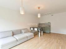 Pronájem bytu 1+1, Praha - Smíchov, Mozartova, 60 m2