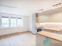 Pronájem bytu 2+kk, Praha - Řepy, Na moklině, 71 m2