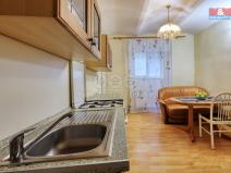 Pronájem bytu 2+kk, Karlovy Vary, Kolmá, 52 m2