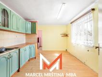 Prodej rodinného domu, Horní Radechová, 360 m2