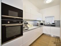 Prodej bytu 3+kk, Znojmo, Koukalova, 79 m2