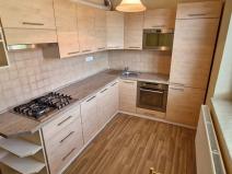 Prodej bytu 3+1, Luhačovice, Lesní, 74 m2