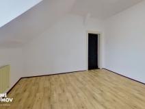 Pronájem bytu 2+1, Otrokovice, tř. Osvobození, 65 m2