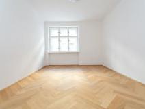 Prodej bytu 4+kk, Praha - Bubeneč, N. A. Někrasova, 93 m2