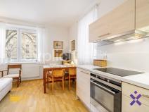 Prodej bytu 2+kk, Zlín, třída Tomáše Bati, 38 m2