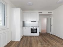 Pronájem bytu 1+kk, Praha - Hloubětín, Sobí, 33 m2