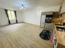 Pronájem bytu 2+kk, Jihlava, Srázná, 72 m2