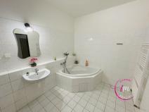 Pronájem bytu 2+kk, Jihlava, Srázná, 72 m2