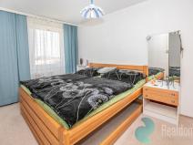 Prodej bytu 3+1, Praha - Troja, Glowackého, 73 m2