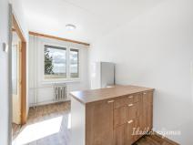 Pronájem bytu 3+1, Praha - Prosek, Litvínovská, 67 m2