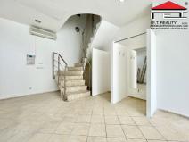 Pronájem obchodního prostoru, Brno, Malinovského náměstí, 91 m2