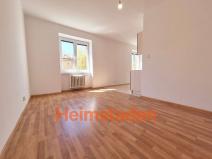 Pronájem bytu 1+kk, Havířov - Město, Hlavní třída, 28 m2