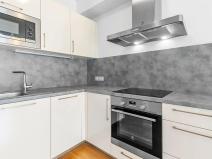 Pronájem bytu 2+kk, Praha - Střešovice, 62 m2