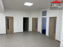 Pronájem kanceláře, Sedliště, 402 m2