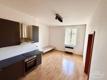 Pronájem bytu 2+kk, Praha - Žižkov, Husinecká, 55 m2