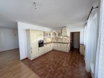 Pronájem bytu 2+1, Rokycany - Střed, Sladovnická, 77 m2