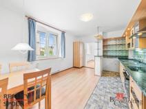 Prodej rodinného domu, Chrást, Vilová, 242 m2