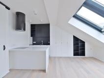 Pronájem bytu 1+kk, Praha - Vinohrady, náměstí Jiřího z Poděbrad, 39 m2