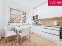 Prodej bytu 3+1, Zlín, Na Honech II, 64 m2