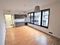 Prodej bytu 1+kk, Praha - Smíchov, Grafická, 30 m2