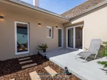 Prodej rodinného domu, Alberndorf im Pulkautal, Rakousko, Bundesstraße, 180 m2