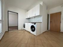 Prodej bytu 1+1, Kadaň, Věžní, 44 m2
