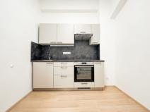 Pronájem bytu 2+1, Praha - Žižkov, Jeronýmova, 45 m2