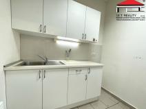 Pronájem obchodního prostoru, Brno - Brno-město, Nádražní, 85 m2