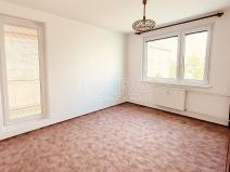 Prodej bytu 3+1, Rožmitál pod Třemšínem, Sídliště, 81 m2