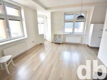 Pronájem bytu 2+kk, Karlovy Vary, Sokolovská, 57 m2