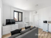 Pronájem bytu 2+kk, Praha - Kyje, Za černým mostem, 42 m2