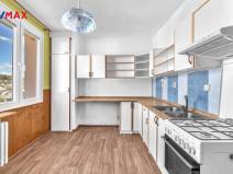 Prodej bytu 4+1, Hostinné, J. A. Komenského, 76 m2