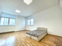 Pronájem bytu 2+kk, Olomouc, Březinova, 52 m2