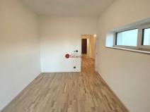Pronájem bytu 2+kk, Hořice, Sladkovského, 32 m2