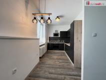 Pronájem bytu 2+kk, Ústí nad Labem - Bukov, Kosmonautů, 52 m2