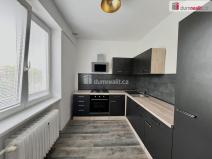 Pronájem bytu 2+kk, Ústí nad Labem - Bukov, Kosmonautů, 52 m2