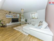 Prodej rodinného domu, Praha - Horní Počernice, Dobrošovská, 295 m2