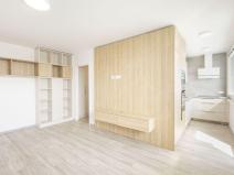 Prodej bytu 3+kk, Pardubice - Polabiny, Bělehradská, 60 m2