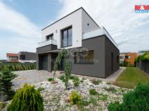 Pronájem rodinného domu, Praha - Černý Most, Bergmanova, 220 m2