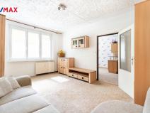 Prodej bytu 1+1, Karlovy Vary - Stará Role, Závodu míru, 38 m2