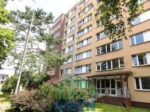 Pronájem bytu 1+kk, Praha - Prosek, Veltruská, 26 m2