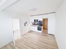 Pronájem bytu 2+kk, Praha - Krč, V Štíhlách, 39 m2