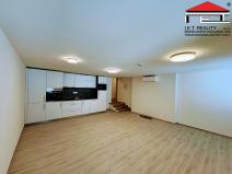Pronájem bytu 1+kk, Brno, Sukova, 65 m2