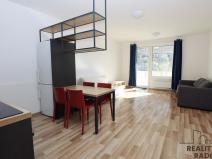Pronájem bytu 1+kk, Praha - Strašnice, Zvěřinova, 38 m2