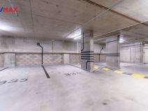 Pronájem garážového stání, Praha - Vysočany, Fafkových, 15 m2