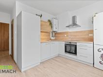 Pronájem bytu 2+1, Uherské Hradiště, Za Alejí, 69 m2