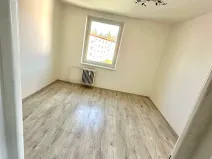 Pronájem bytu 1+1, Nová Role, Pod Nádražím, 36 m2