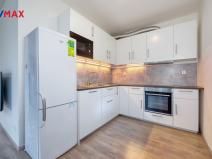 Pronájem bytu 2+kk, Praha - Střížkov, Makedonská, 60 m2